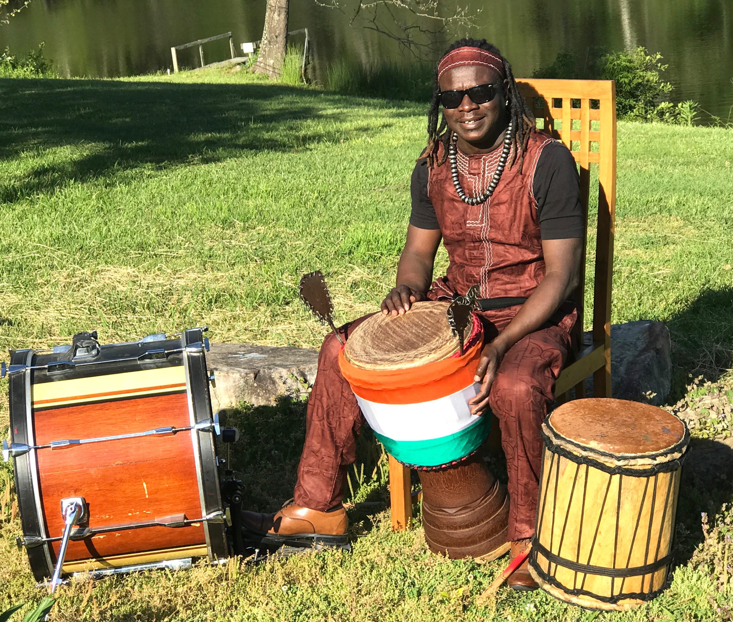 Adamas nyugat-afrikai dobműhelyAdamas nyugat-afrikai dobműhely  