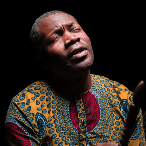 Headshot of musician Chinobay.