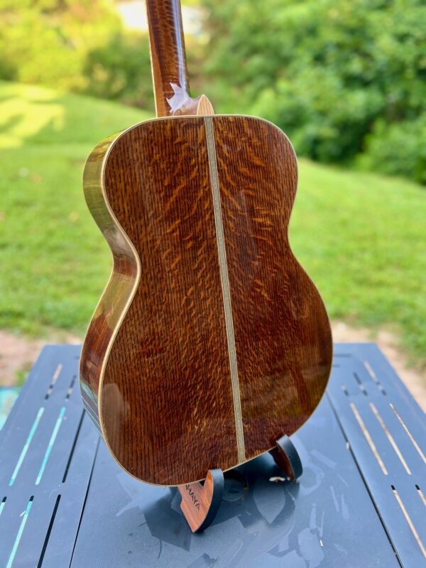 Helene Guitar Raffle - Image 3